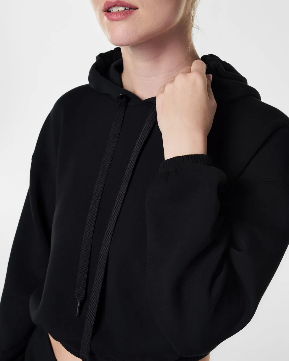 AIRESSENTIALS CINCHED HOODIE