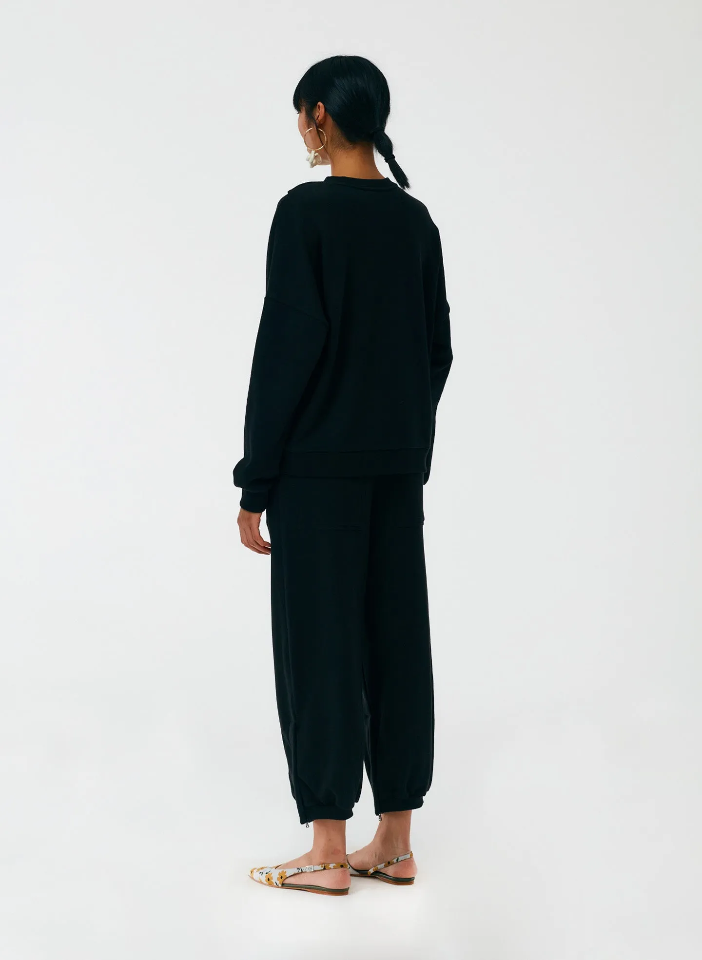 Cropped Sweatpant with Zipper