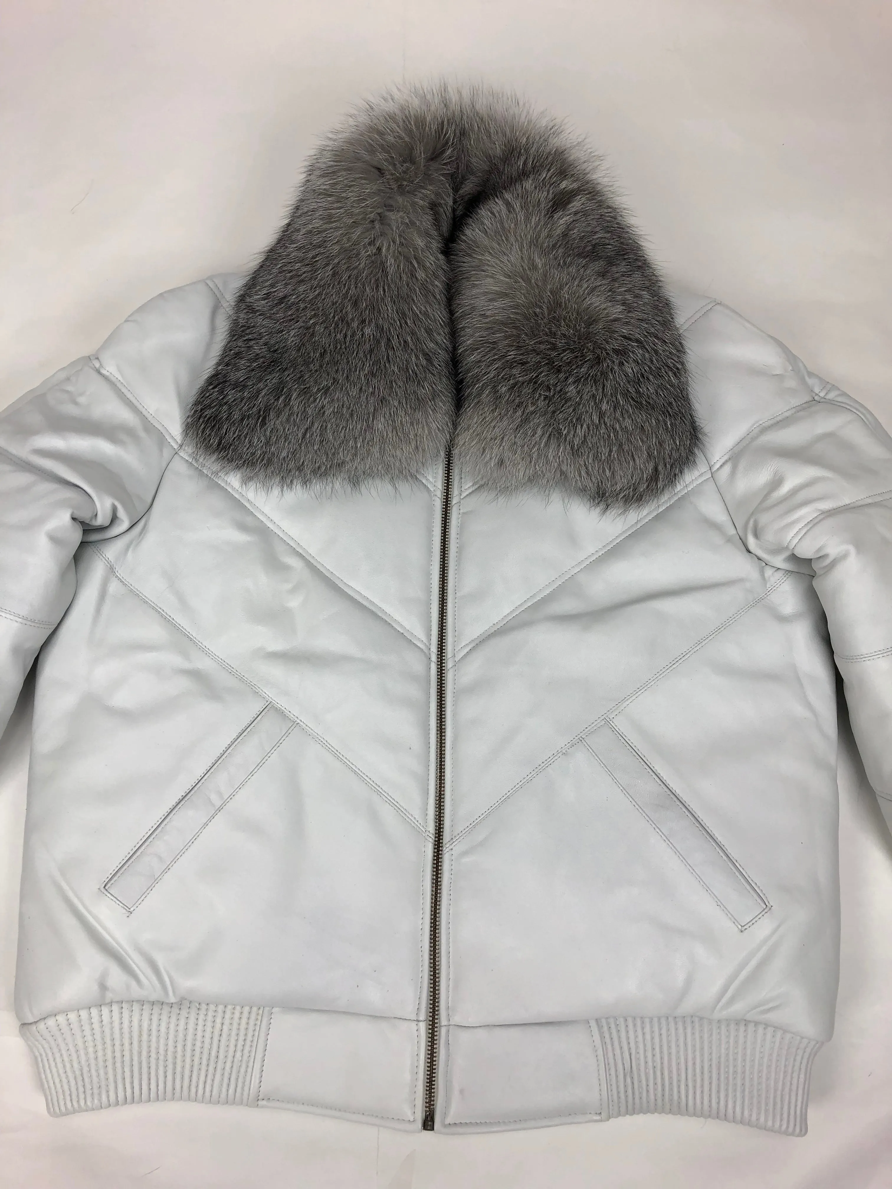 Men's V-Bomber White Premium Silver Fox Collar