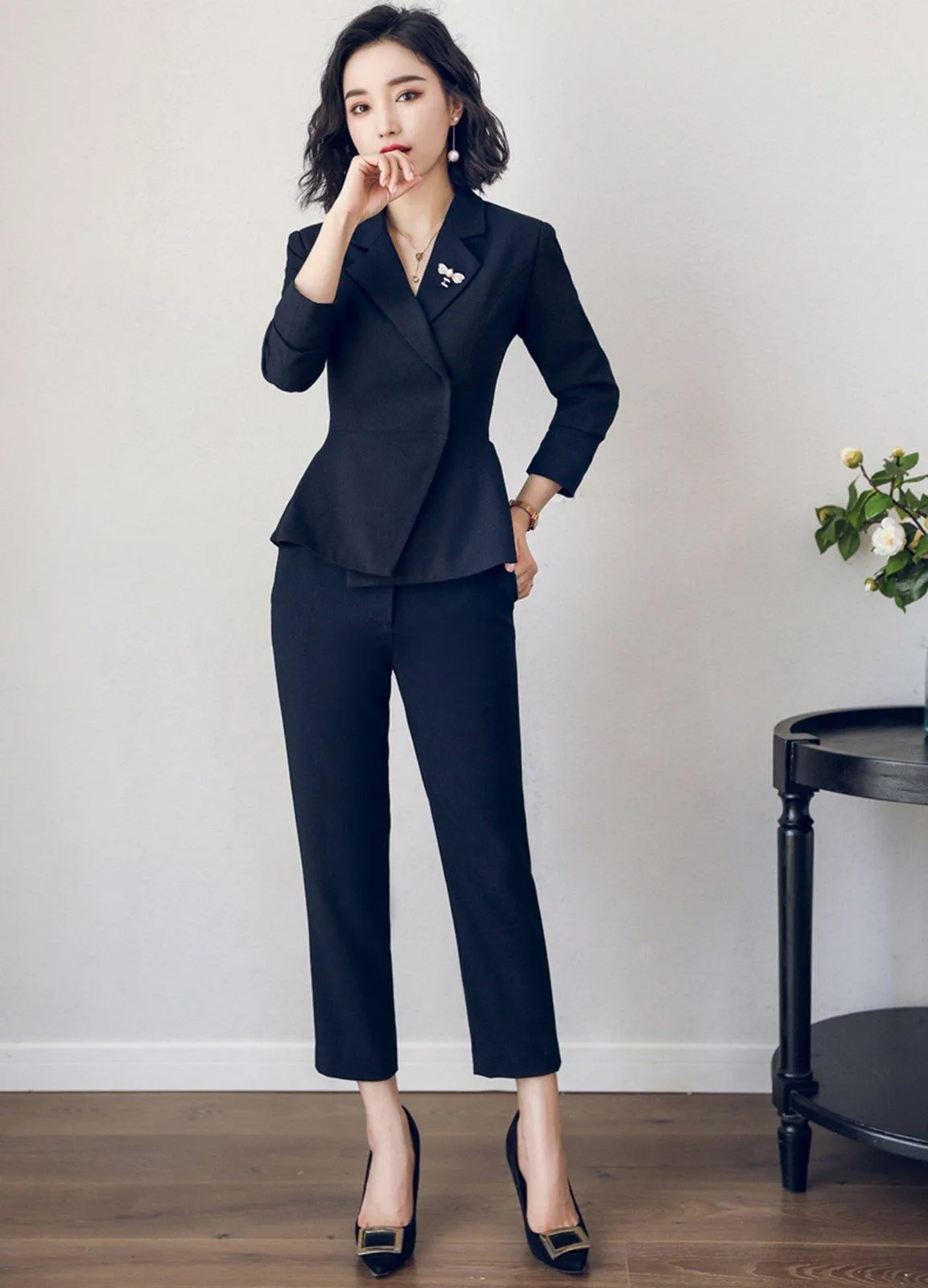 Ruffle Blazer & Crop Skinny Pant Suit