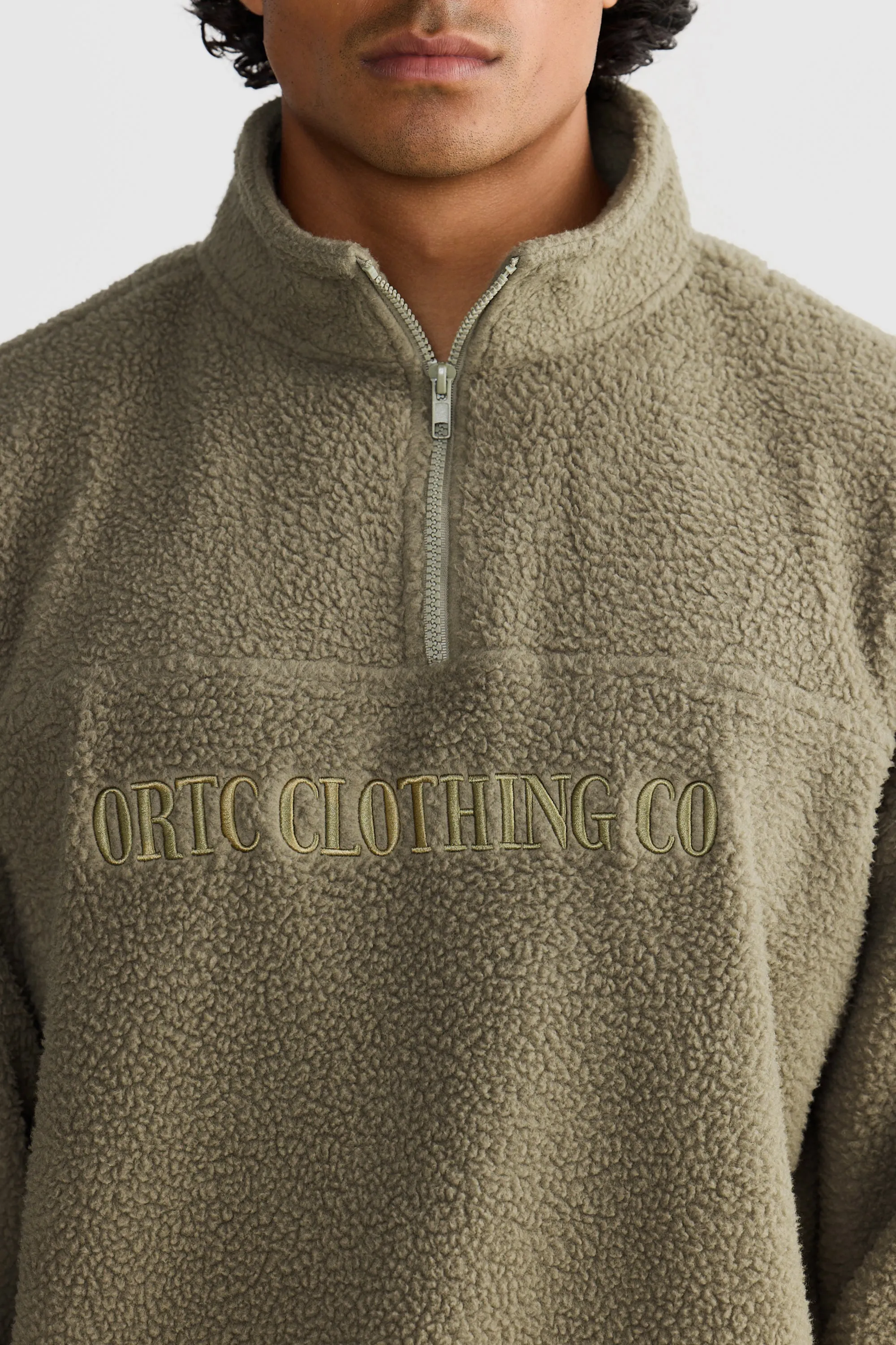 Unisex Sherpa Fleece Logo Quarter Zip Moss