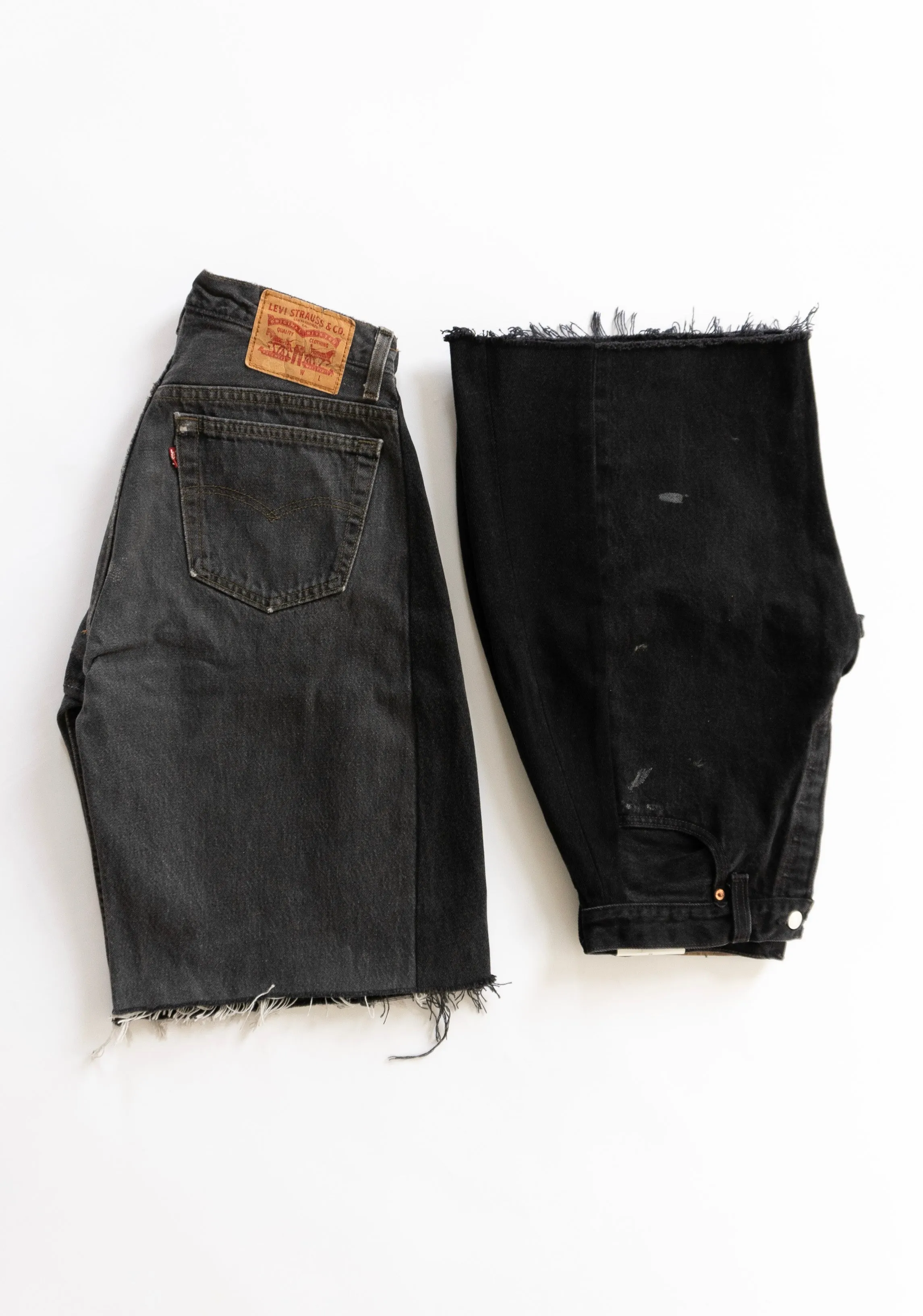 Vintage Lasso Jean Short in Black